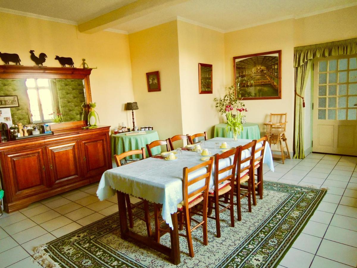 Le Logis Des Quatre Puits Neuvicq-Montguyon Exterior foto